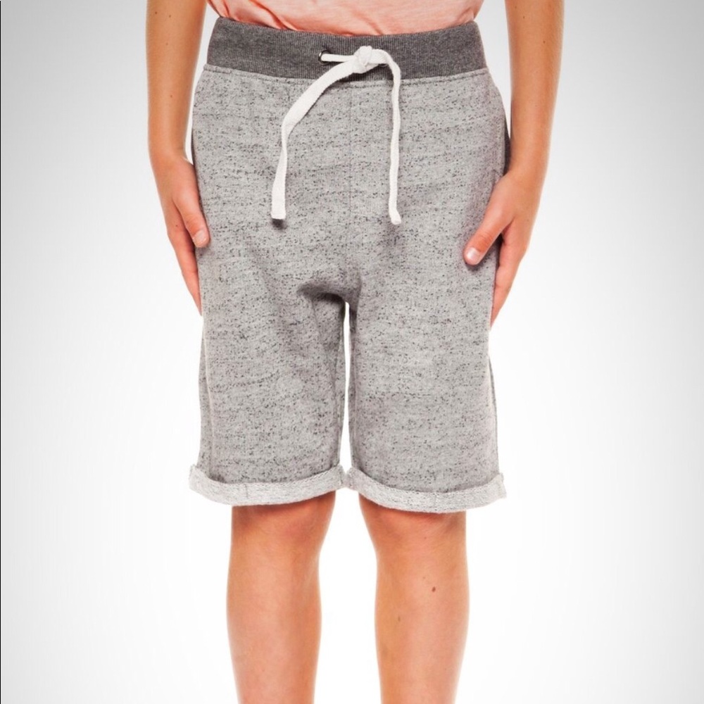 🎈Dex: Knit Bermuda Shorts🎈